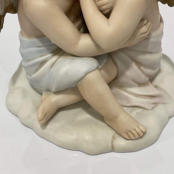 Home Interiors Gifts -  Porcelain Figurine Kissing Angels # 8838 - 4 3/4" tall - Picture 3 of 14